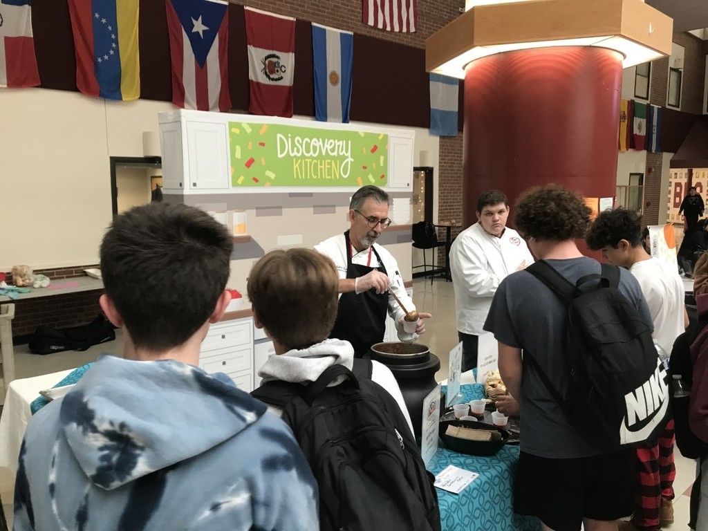 students participating in marinara tasting