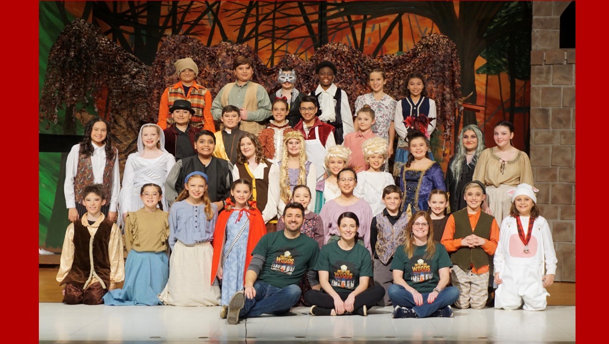 Cast from WIS musical "Into the Woods"